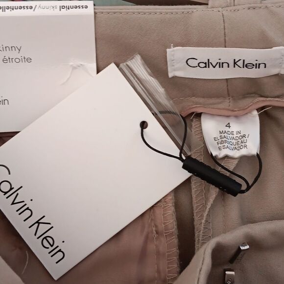 NWT Calvin Klein Essential Skinny Khaki Pants - Picture 7 of 11
